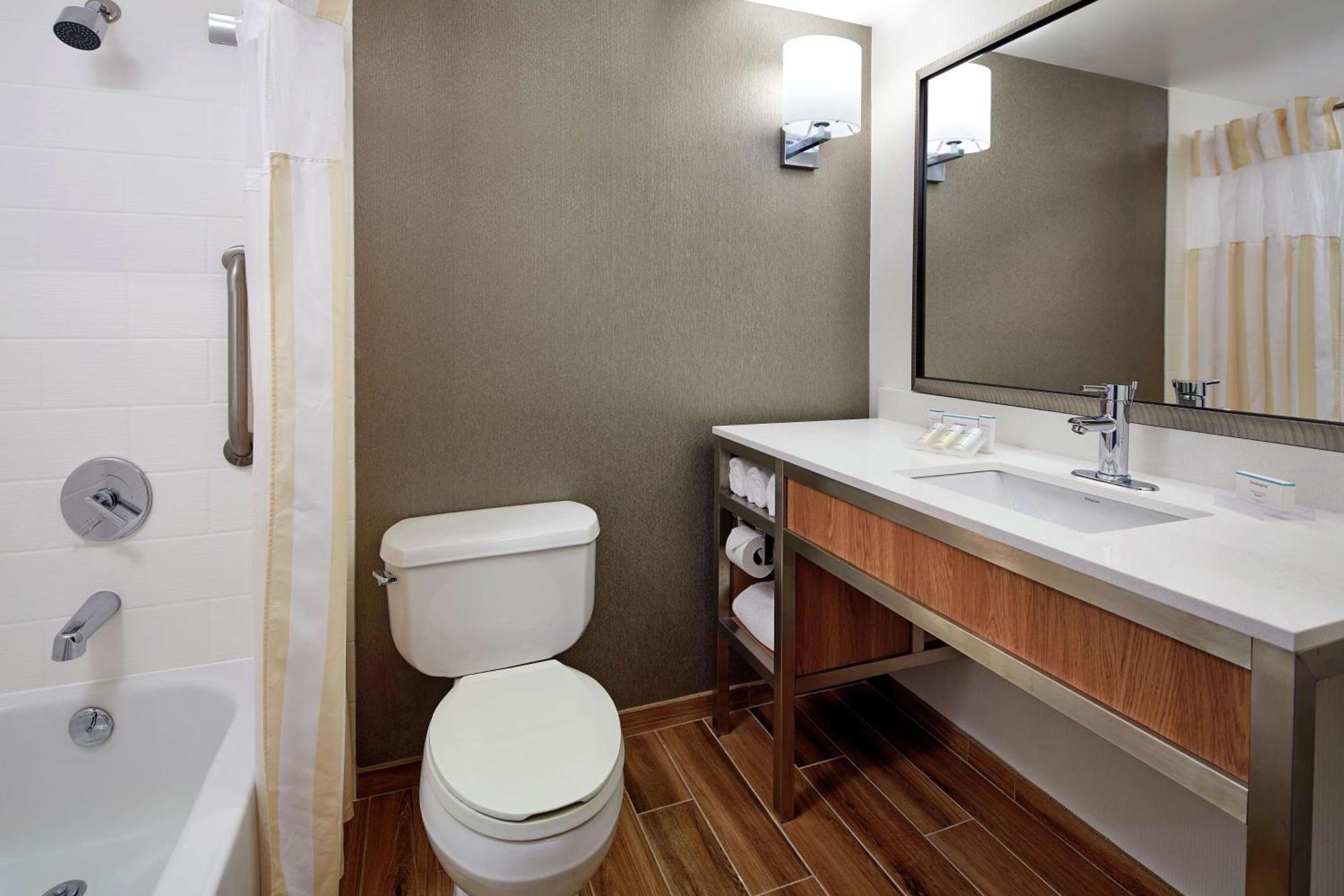 Hilton Garden Inn Portland Lake Oswego Luaran gambar