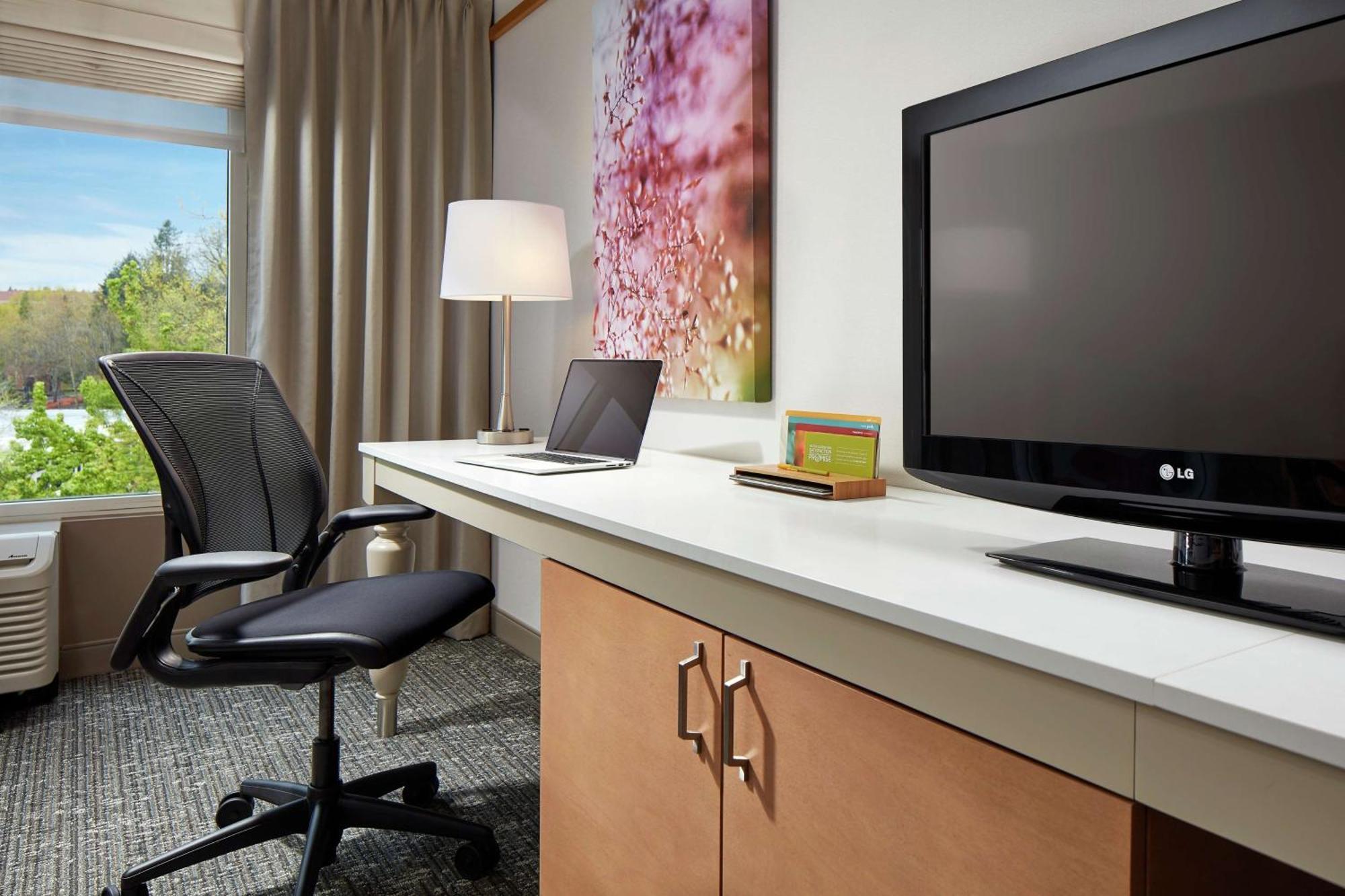 Hilton Garden Inn Portland Lake Oswego Luaran gambar