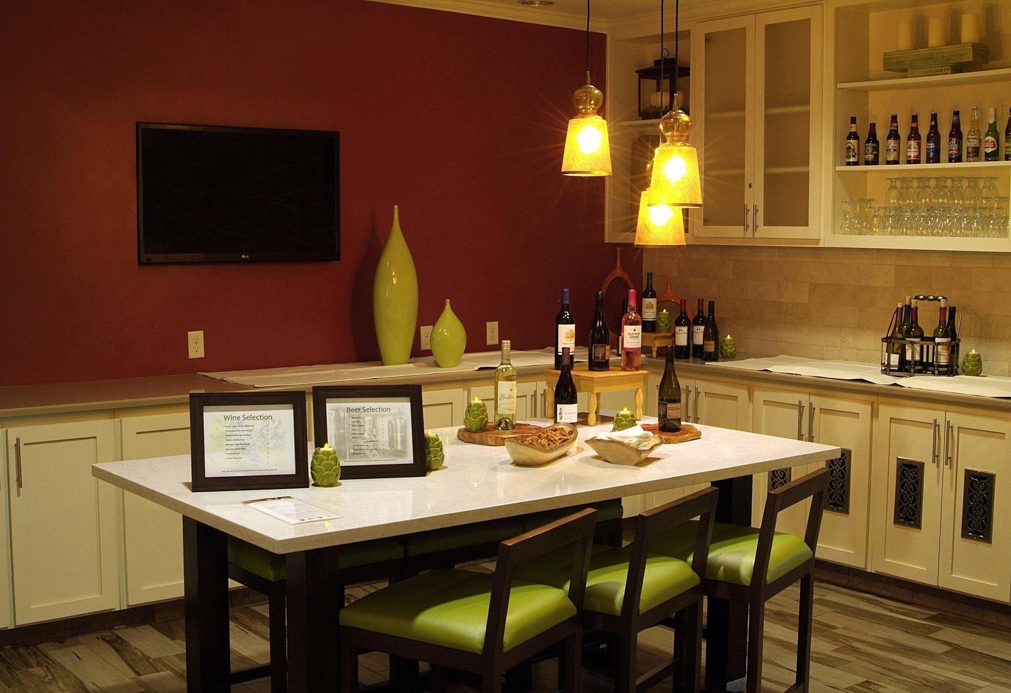 Hilton Garden Inn Portland Lake Oswego Luaran gambar